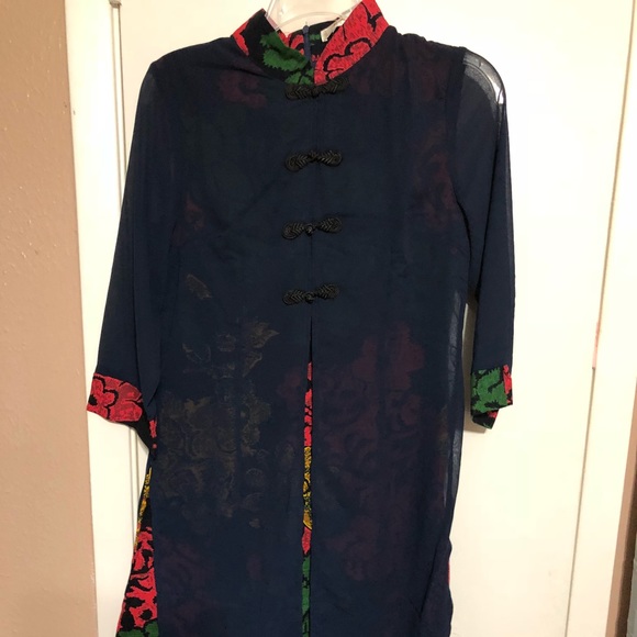 Boutique Navy and Floral Dress - Picture 4 of 7